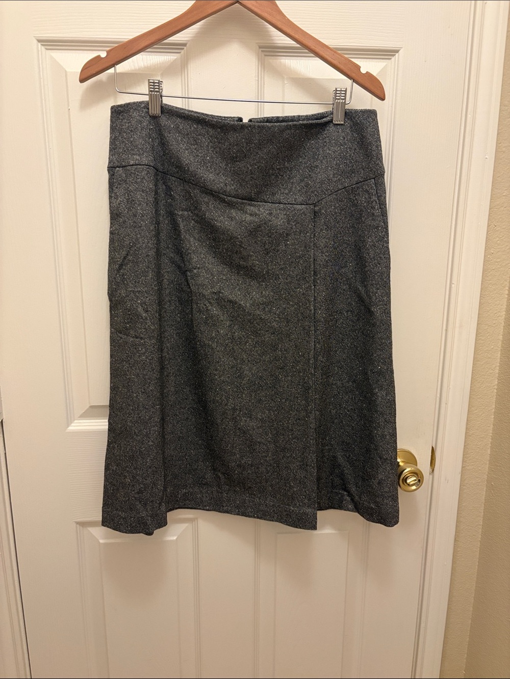 Talbots 10p Classic Gray A-Line Women's Skirt with pockets